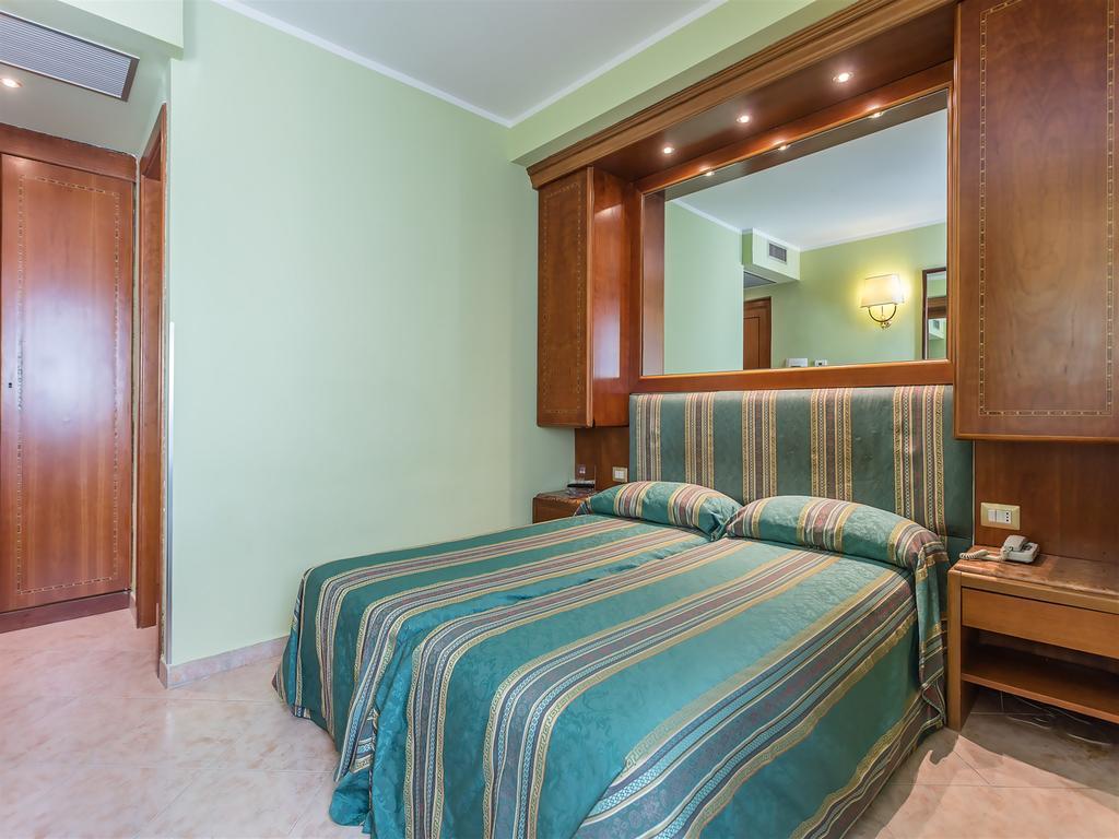 Raeli Hotel Siracusa Roma Dış mekan fotoğraf